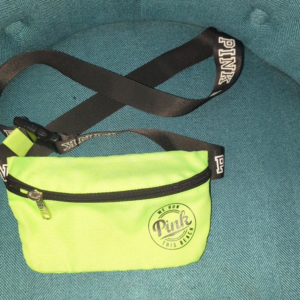 Pink brand Fannie pack / belt bag